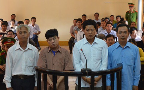Đề nghị phạt nguyên trưởng phòng nông nghiệp huyện 30 năm tù