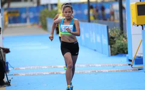 Cử dượt nhẹ của Thanh Phúc