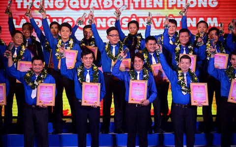 26 thanh niên công nhân nhận giải thưởng Nguyễn Văn Trỗi