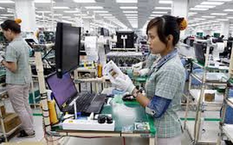 Vốn ngoại tiếp tục đổ vào VN