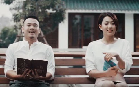 Xem Đức Cường hát trong MV Này cô em xinh
