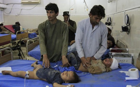 Hơn 300 người chết do động đất Afghanistan: cứu hộ gặp khó