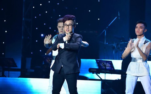 Xem clip mini show Bài hát Việt "thánh mưa" Trung Quân