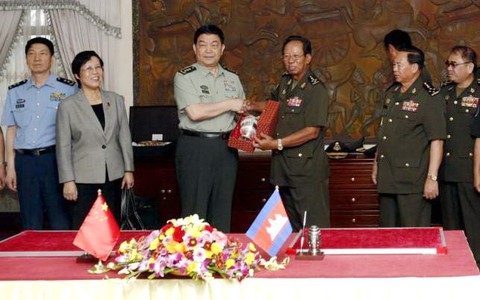 Trung Quốc đặt hệ thống rađa, máy bay không người lái dọc biên giới