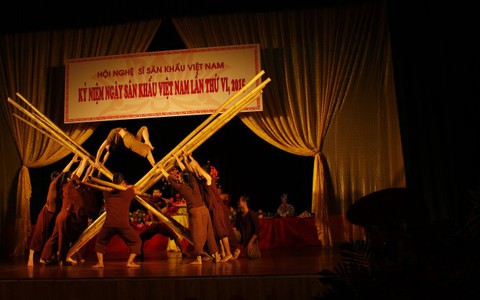 12 nghệ sĩ xiếc Làng tôi xin nghỉ việc: "không thích ăn bám"