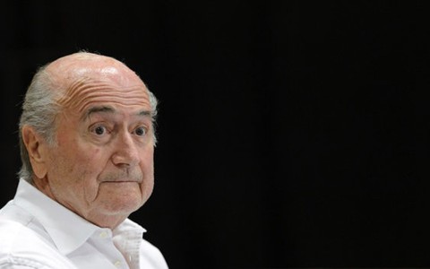 ​Điểm tin tối 11-11: Chủ tịch FIFA Sepp Blatter nhập viện