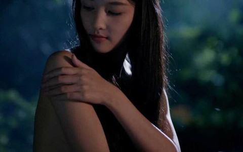 Mỹ nhân: Triệu Thị Hà, Kim Hiền có quá nhiều cảnh nóng
