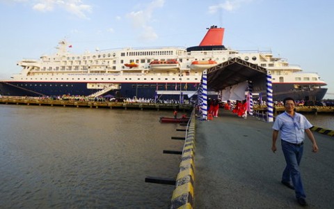 Tàu thanh niên Đông Nam Á 2015 đến TP.HCM