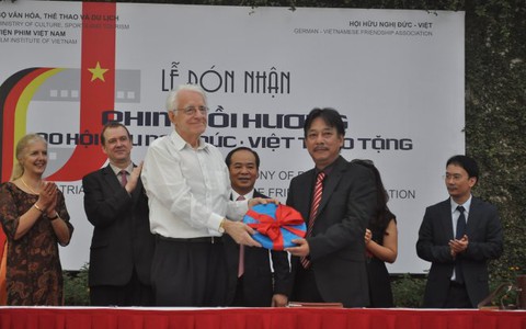 Hơn 100 phim tài liệu Việt Nam hồi hương