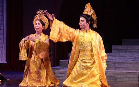 Từ "Vua Thánh triều Lê" đến "Mai Hắc Đế": lửa cải lương vẫn cháy