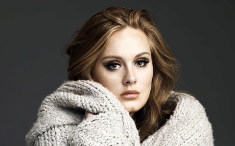 Album mới của Adele không phát hành trực tuyến