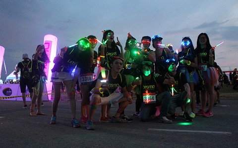 6.000 bạn trẻ chạy bộ đêm Prisma the night run 2015