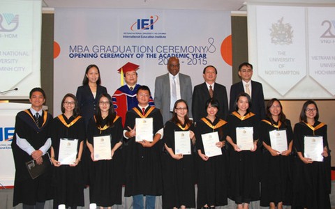 Tuyển sinh MBA Đại học Northampton – học tại Việt Nam