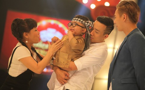 Sau "Người hùng tí hon", Ku Tin tấn công "Thách thức danh hài"