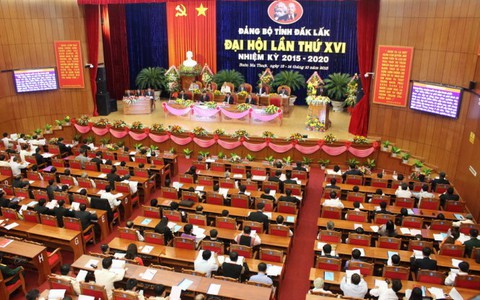 Đắk Lắk hủy chuyến nghỉ dưỡng
Hàn Quốc cho cán bộ sắp về hưu