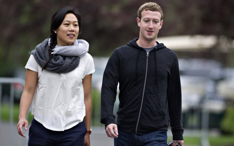 Mark Zuckerburg lên tiếng về việc bị nói né thuế