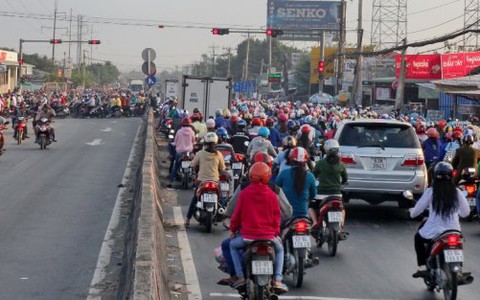 Bán đấu giá cả đất quy hoạch mở rộng quốc lộ