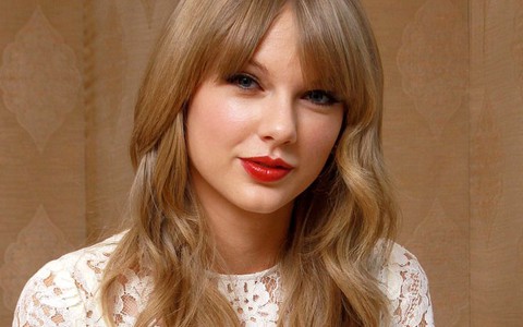 Taylor Swift cho phép Apple Music phát hành video tour diễn