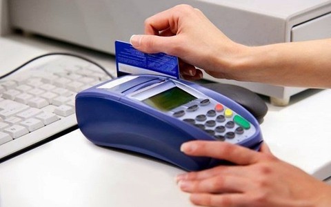 Thanh toán không dùng tiền mặt có chuyển biến tích cực