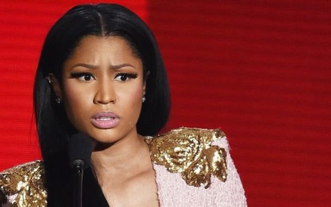 Nicki Minaj bị yêu cầu hủy show diễn tại Angola