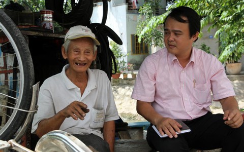 Nhân rộng mô hình “Xuống dân nghe góp ý”