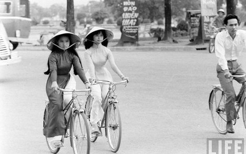 Thơ Nguyễn Thái Dương: ​Sài thành ạ, đâu môi hường mắt biếc