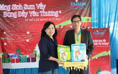 Giáng sinh sum vầy, đong đầy yêu thương