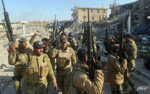 Thủ tướng Iraq thề giải phóng cả nước khỏi tay IS