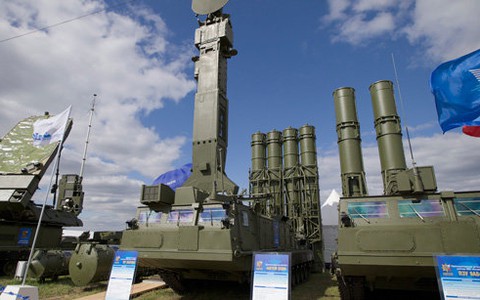 Nga bắt đầu bàn giao hệ thống tên lửa S-300 cho Iran