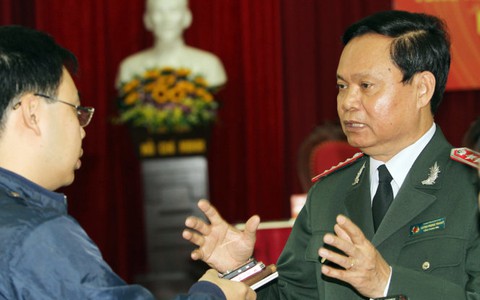 Xử lý chặt chẽ đơn thư mạo danh về công tác nhân sự