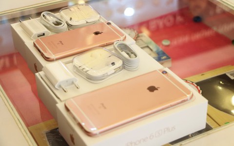 Apple có quyết định gây sốc trong iPhone 7?