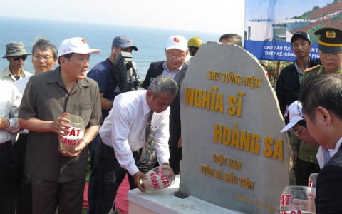 Chuông nguyện Hoàng Sa: nơi ấy có phần xương máu anh linh
