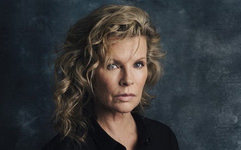 Kim Basinger đóng phim 50 sắc thái phần 2