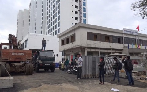 ​Đứt tời thang máy công trình, 5 người tử vong
