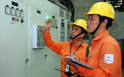 Chi phí làm ra 1 kwh điện của EVN 1539,35 đồng
