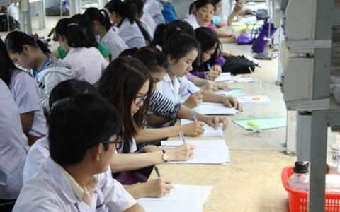 Làm sao kịp "nâng" trình độ 100.000 cán bộ y tế trung cấp?