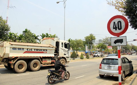 Đà Nẵng lắp biển “siết” tốc độ trên toàn tuyến