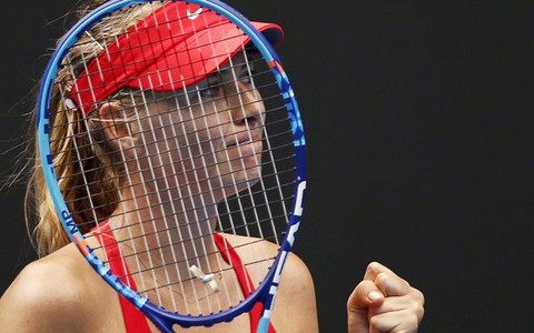 Điểm tin tối 10-3: Hãng vợt Head giữ hợp đồng với Sharapova
