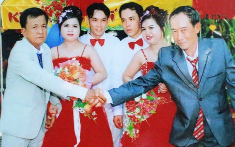 Đám cưới sinh đôi