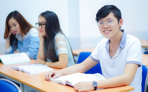 Liên thông đại học chính quy chuẩn quốc tế tại UEF