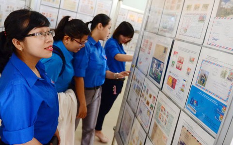 Triển lãm ảnh và kỷ vật của Đoàn
