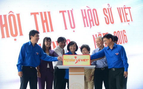 Công bố đề thi tự luận Tự hào sử Việt năm 2016