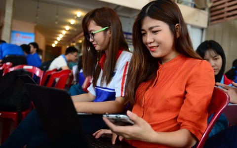 127.212 lượt người tham gia thi Tự hào sử Việt 2016