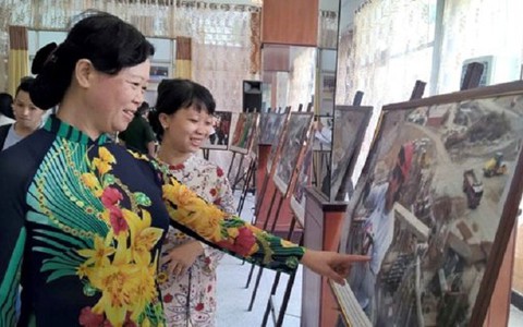 Triển lãm ảnh phụ nữ Venezuela trong xây dựng CNXH thế kỷ XXI