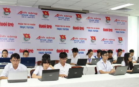 Trực tiếp lễ khai mạc hội thi Ánh sáng thời đại năm 2016