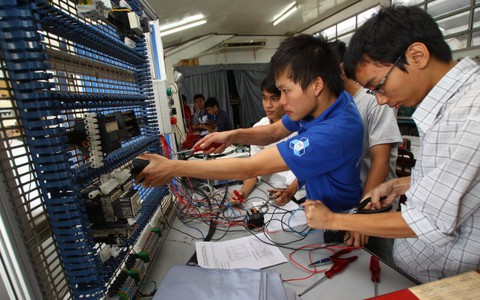 Nghề cho người thích liên quan đến điện năng