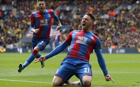 Hạ Watford, Crystal Palace vào chung kết cúp FA