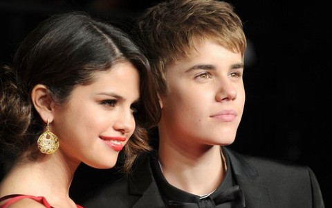Justin Bieber và Selena Gomez soán ngôi Kendall Jenner trên Instagram
