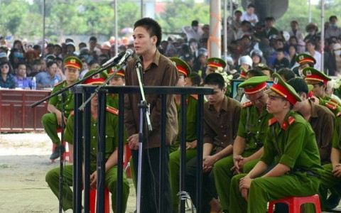 Hoãn xử phúc thẩm vụ thảm sát Bình Phước