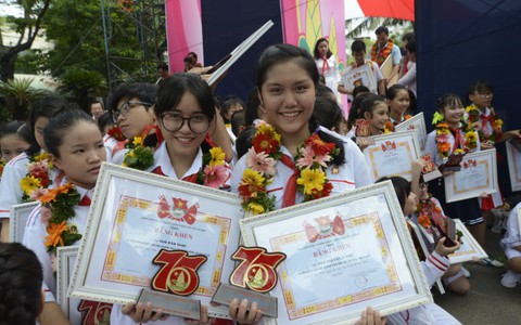 Cùng khích lệ nhau tiến bộ từng ngày